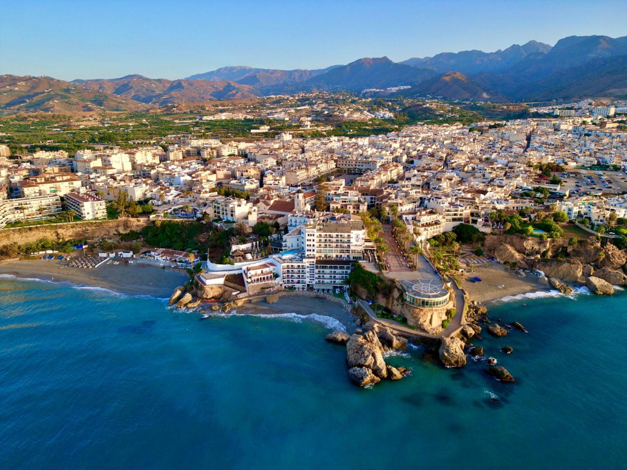 Apartamento Los Angeles Nerja Exterior foto